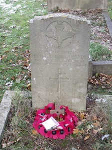 grave with wreath