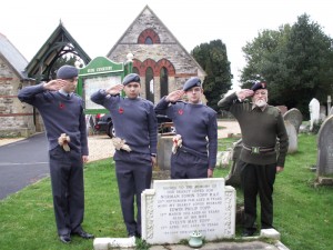 Grave of N E Topp RAF