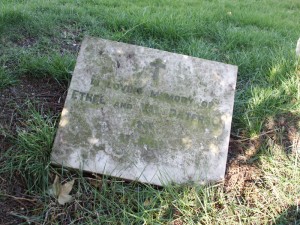 Ethel & Val Paterson grave